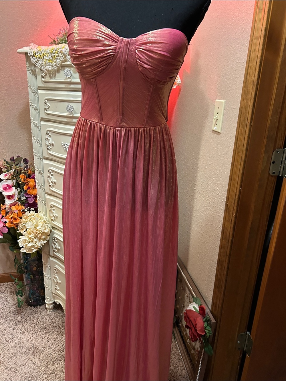 NWOT Strapless Pink Metallic Gown